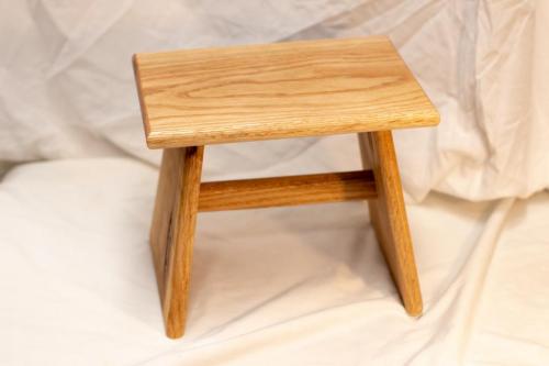 Red_Oak_Stool