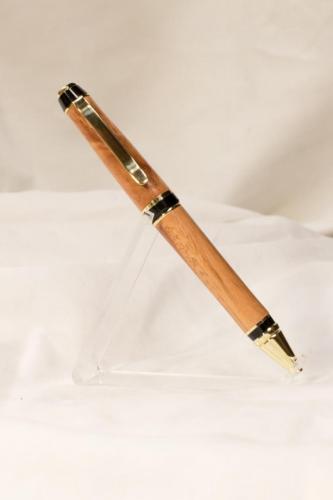 Cigar Style Cherry Pen